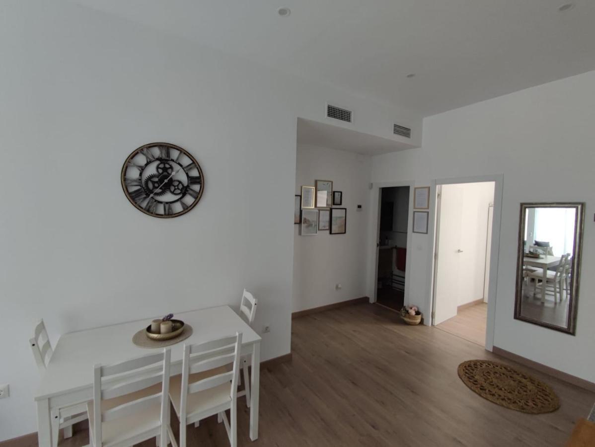 Apartment In The Center Of Sevilla Exteriör bild