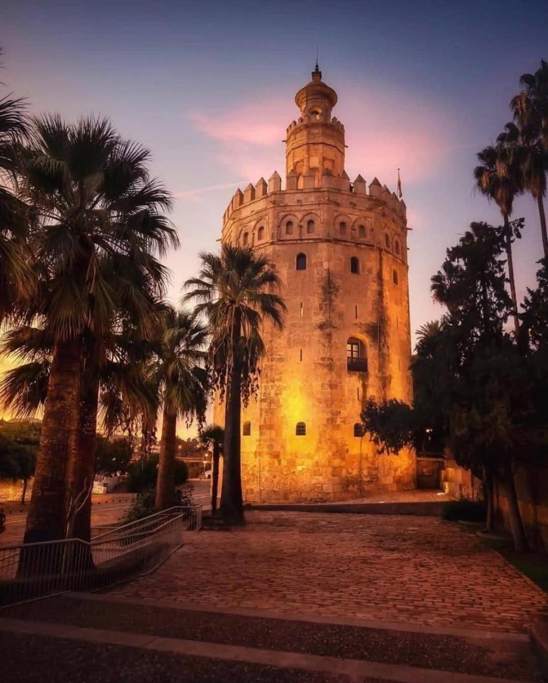 Apartment In The Center Of Sevilla Exteriör bild
